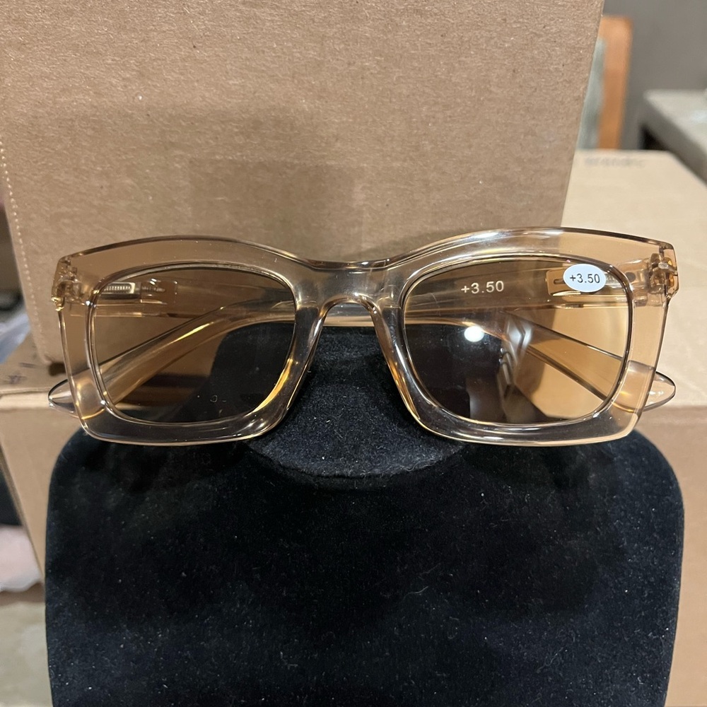 Stylish Transparent Brown Reading Glasses +3.50